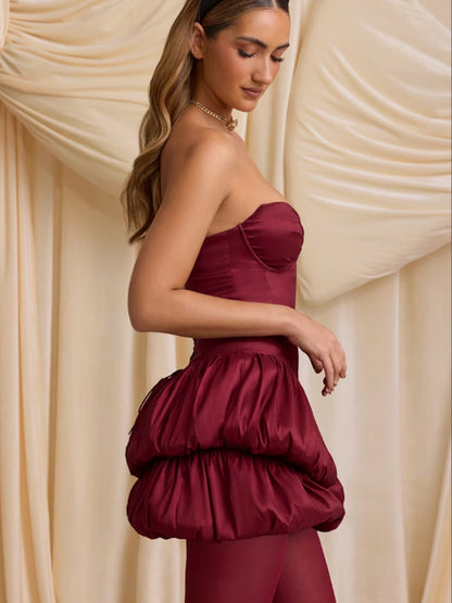 Schulterfreies Kurzkleid mit Schnürung Tülllagen XF10433